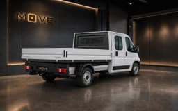 פיג'ו בוקסר תא כפול L3 140 כ״ס אוטומט 3.5 טון 4